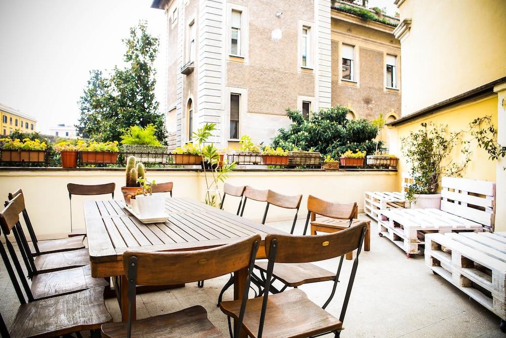Rome Experience Hostel Экстерьер фото